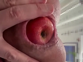 Apple butt insertion