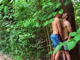 (jun) stumble upon a horny (leonel) in the woods fucks him instead - reality dudes