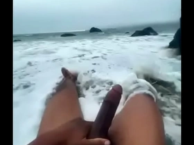 Blacmartian stroking bare ass on nude beach